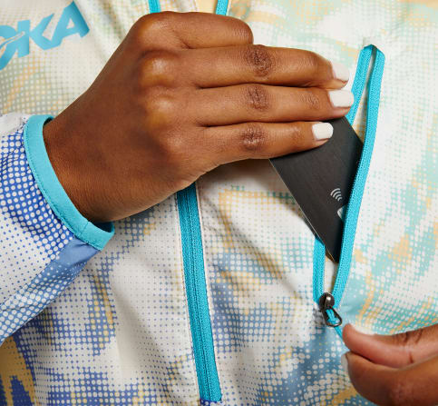 ホカオネオネ　ウインドレジスタントジャケット　Sサイズ WIND-RESISTANT JACKET